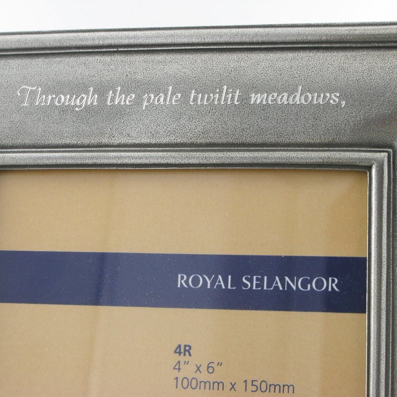 Royal Selangor V&A English Photoframe 6" x 4" 3059A Portrait