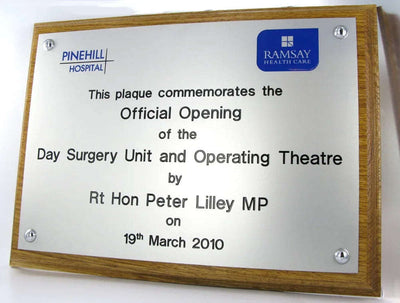 Oak Wood Plaque with 9" x 7" Aluminium Plate - Engraveitnow Ltd